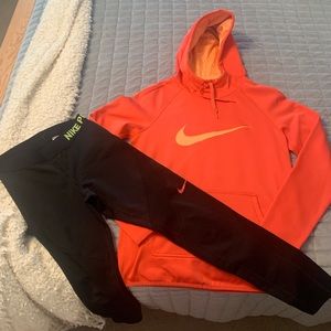 Nike Pro XS Sweatshirt and S Legging